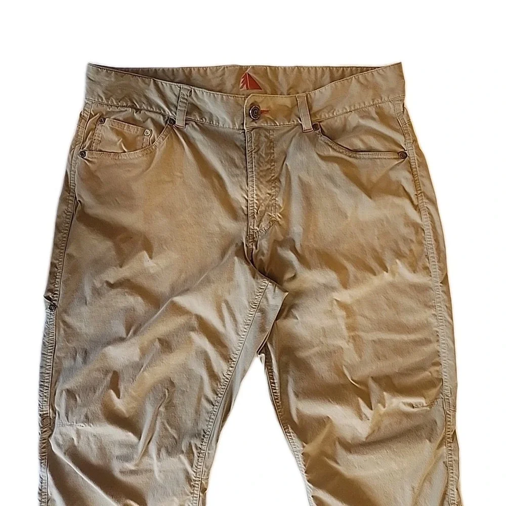 LL Bean Mens Cresta Cargo Hiking‎ Pants 34x30 Water Resistant Lightweight Beige
